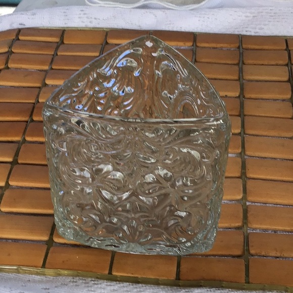 Avon Other - Triangular vase Avon Other - Triangular vase